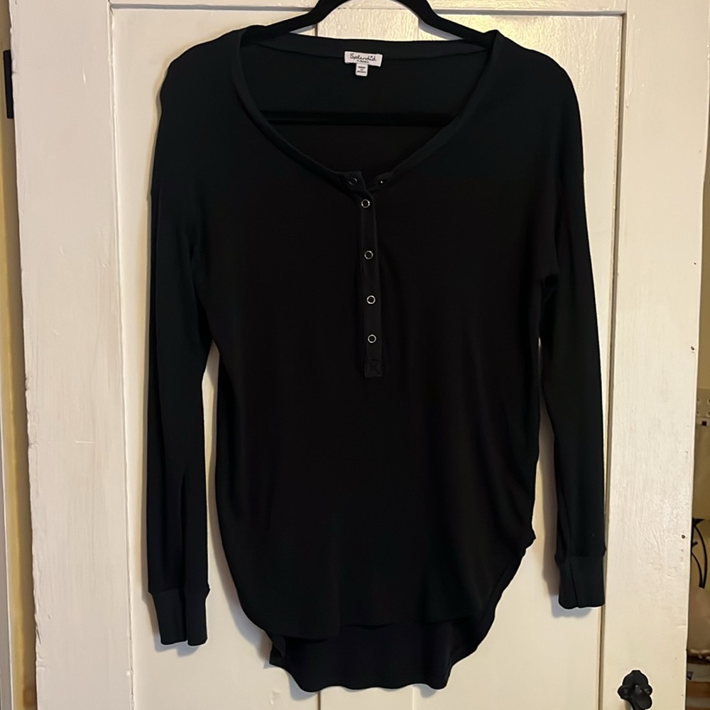Splendid Long Sleeve Henley 🖤